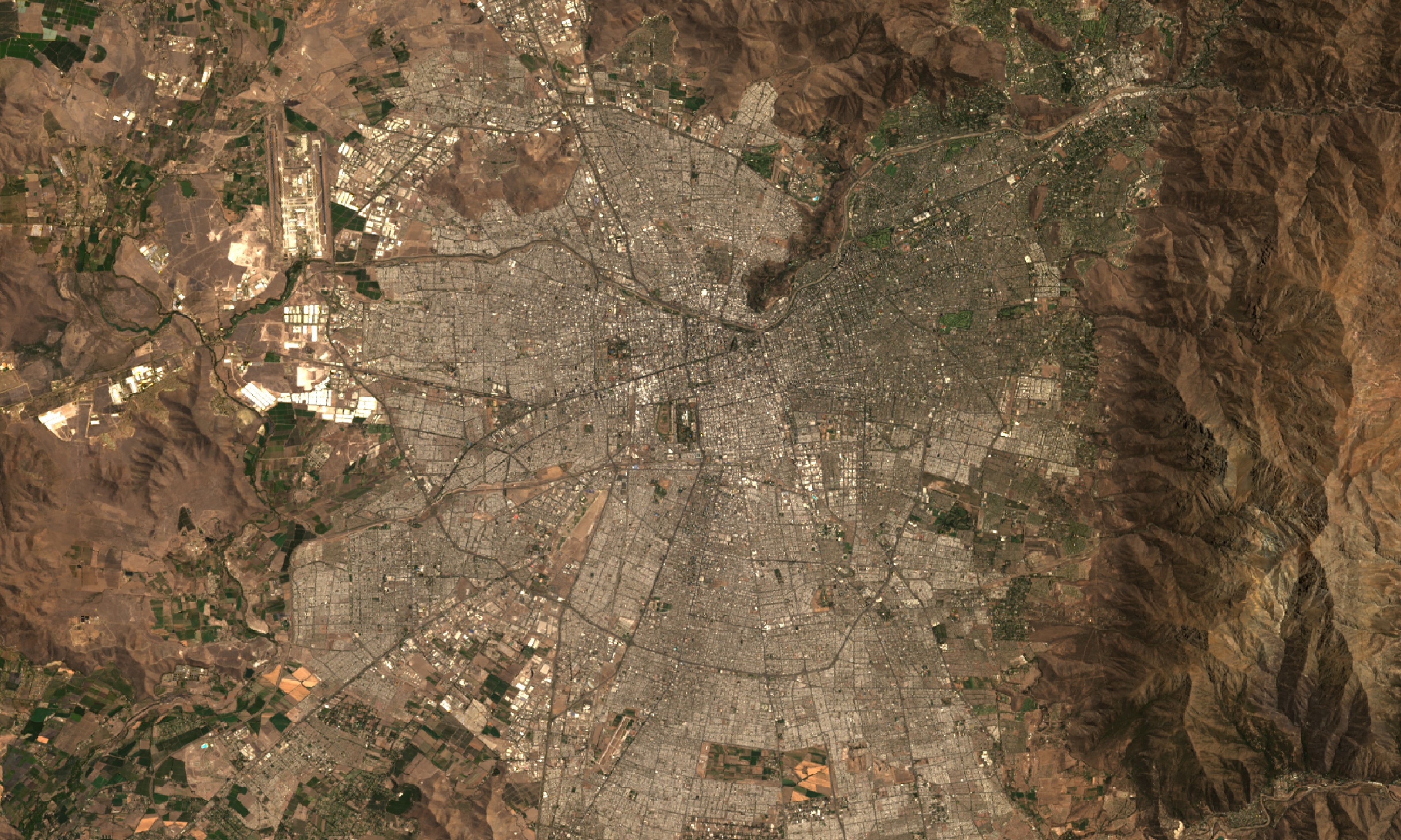 Data Observatory lanza proyecto de monitoreo satelital terrestre y marítimo para Chile