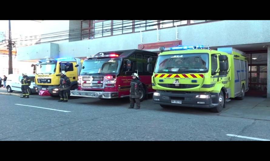 Consejo regional de Los Lagos reitera compromiso de apoyar a bomberos