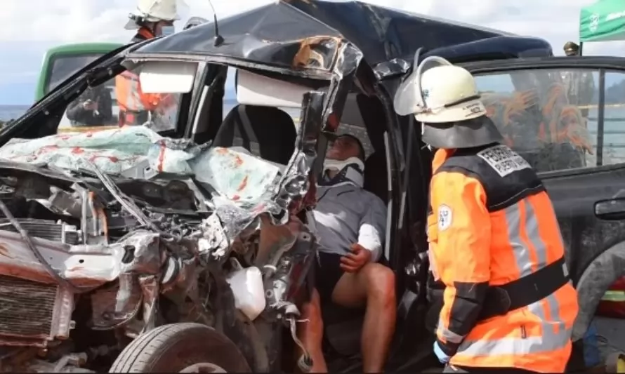 Carabineros realiza simulacro de accidente de tránsito de cara a Fiestas Patrias