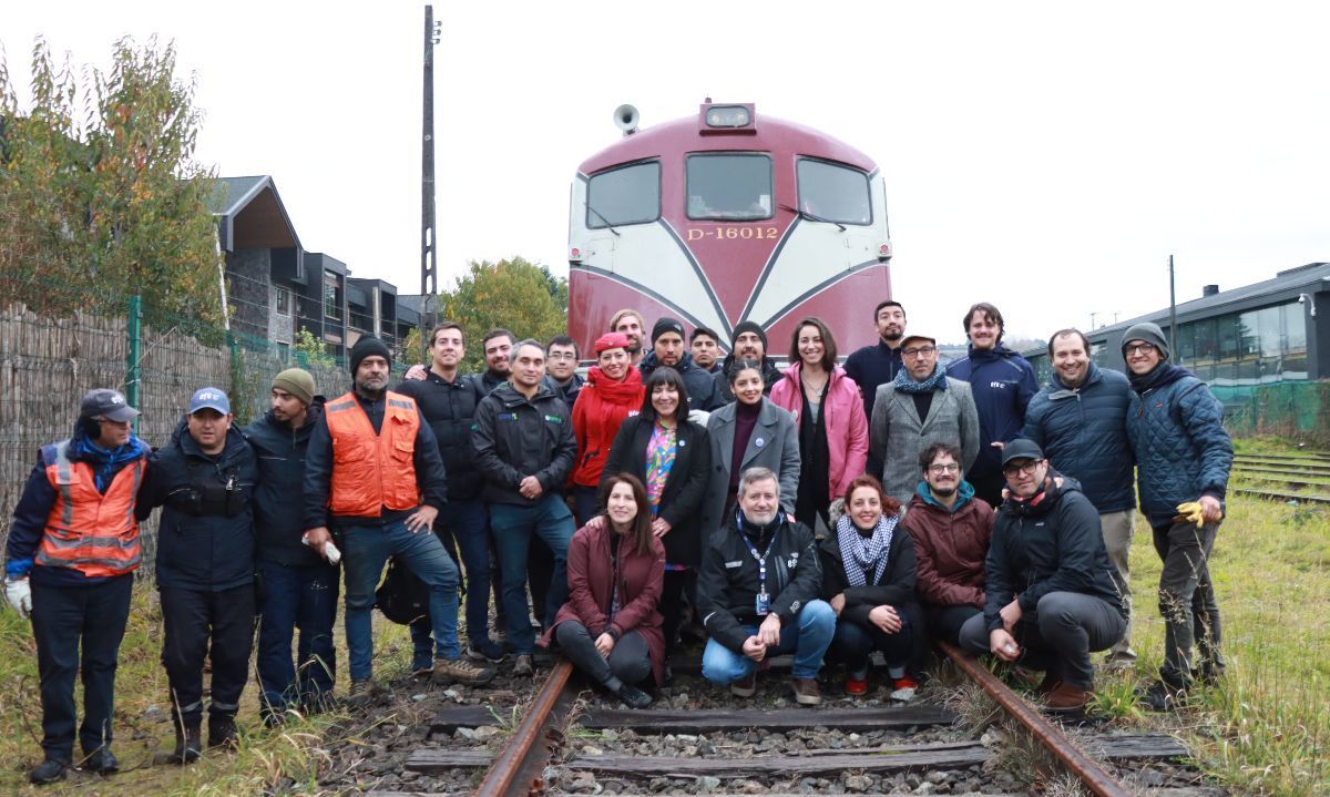 1.500 personas participan en recorrido patrimonial de tren entre Puerto Varas y Llanquihue