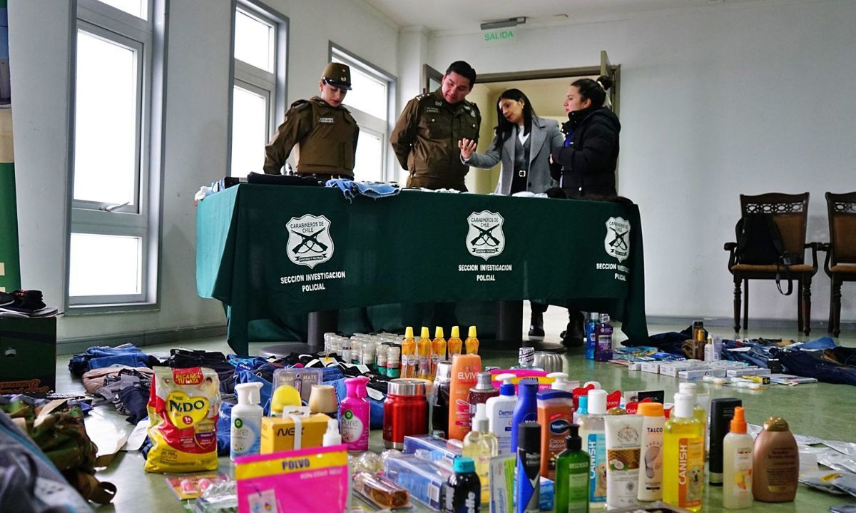 Carabineros detiene a clan familiar dedicado a realizar turbazos al comercio